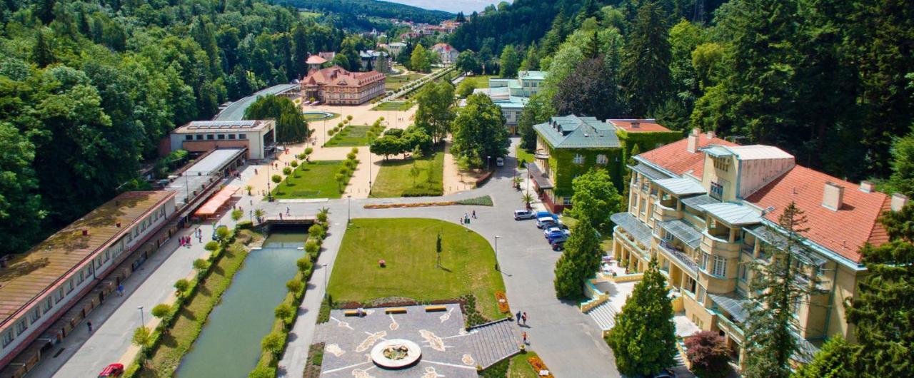 Vila Alice Luhačovice Exterior foto